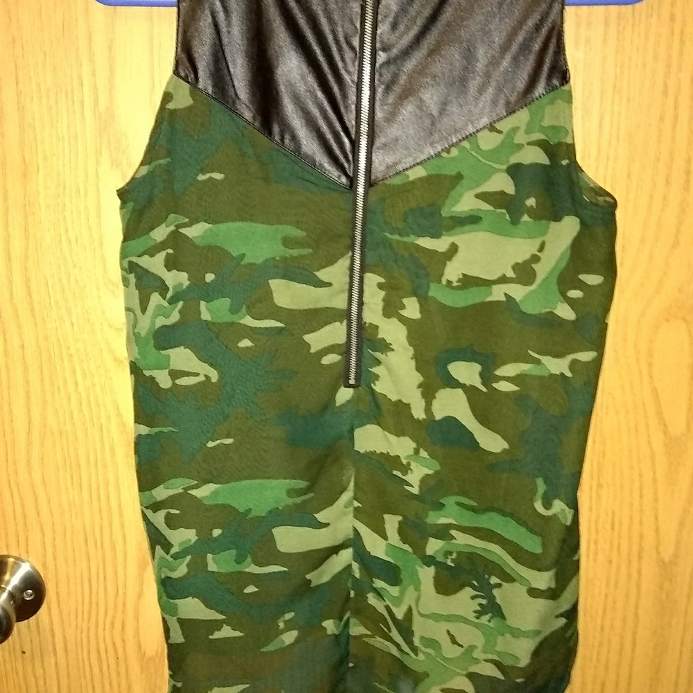 High low camo top